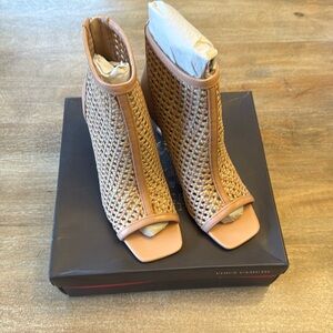 NWT Vince Camuto Woven Open Toe Bootie (Size 8.5)